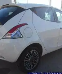 LANCIA Ypsilon 1.3 MJT 16V 95 CV 5 porte S&S Gold