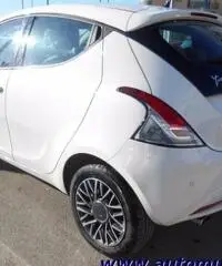 LANCIA Ypsilon 1.3 MJT 16V 95 CV 5 porte S&S Gold