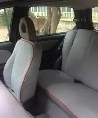 Lancia Y Unica - 2002