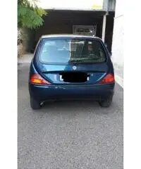Lancia y