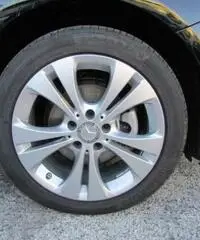 MERCEDES-BENZ B 180 d Automatic Sport