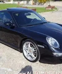 PORSCHE 997 Carrera Coupé (27.950 Km-Tetto-Navi-Pelle)