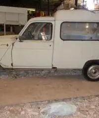 RENAULT 4 FURGONATA PREZZO TRATTABILE RENAULT 4 FURGONATA PREZZO TRATTABILE