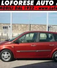 RENAULT Grand Scenic 1.9 dCi Confort Dynamique