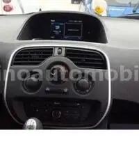 RENAULT Kangoo 1.5 dCi 110CV 5 porte Stop & Start SL Limited RENAULT Kangoo 1.5 dCi 110CV 5 porte Stop & Start SL Limited