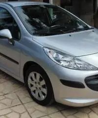 PEUGEOT 207 1.4 HDi 70CV 5p. X Line