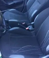 PEUGEOT 208 1.4 8V HDi 68CV 5p. Active