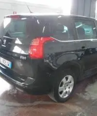 PEUGEOT 5008 1.6 HDi 112CV Business - Leggi Descrizione - PEUGEOT 5008 1.6 HDi 112CV Business - Leggi Descrizione -