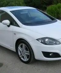 SEAT Leon 1.6 TDI CR DPF DSG Copa SEAT Leon 1.6 TDI CR DPF DSG Copa