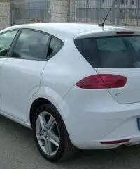 SEAT Leon 1.6 TDI CR DPF DSG Copa SEAT Leon 1.6 TDI CR DPF DSG Copa