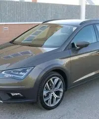 SEAT Leon 1.6 TDI 110 CV 4DRIVE ST Start/Stop X-PERIENCE Bus SEAT Leon 1.6 TDI 110 CV 4DRIVE ST Start/Stop X-PERIENCE Bus