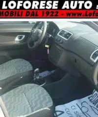 SKODA Roomster 1.4 16V Comfort GPLine UNICO PROPRIETARIO SKODA Roomster 1.4 16V Comfort GPLine UNICO PROPRIETARIO