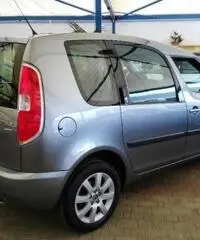 SKODA Roomster 1.6 TDI CR 90CV Comfort SKODA Roomster 1.6 TDI CR 90CV Comfort