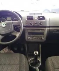 SKODA Roomster 1.6 TDI CR 90CV Comfort SKODA Roomster 1.6 TDI CR 90CV Comfort
