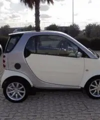 SMART ForTwo 700 coupé passion (45 kW) SMART ForTwo 700 coupé passion (45 kW)