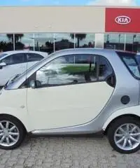 SMART ForTwo 700 coupé passion (45 kW) SMART ForTwo 700 coupé passion (45 kW)