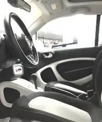 smart fortwo 70 1.0 Automatic Passion smart fortwo 70 1.0 Automatic Passion
