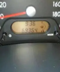 Suzuki Alto 1.0 GPL 5P. GLX