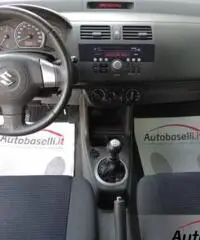 SUZUKI SWIFT 1.3 DDIS GL 75 CV Idonea per neopatentati + Climatizzatore + Cerchi in lega + ABS + Vol