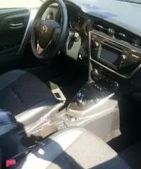 Toyota Auris 1.8 Hybrid 5 porte Lounge