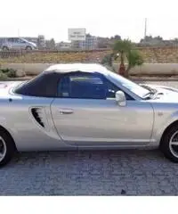 TOYOTA MR 2 1.8i 16V TOYOTA MR 2 1.8i 16V