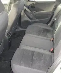 Volkswagen Golf 1.6 TDI DPF 5P. Highline