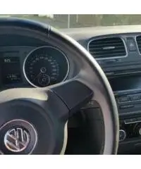 Volkswagen Golf 1.6 TDI DPF 2011 Volkswagen Golf 1.6 TDI DPF 2011