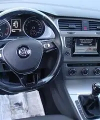VOLKSWAGEN Golf 1.6 TDI 5p. Comf. BlueMotion Technology Nav VOLKSWAGEN Golf 1.6 TDI 5p. Comf. BlueMotion Technology Nav