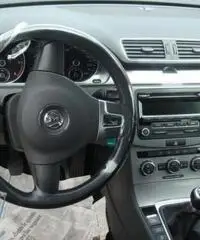 VOLKSWAGEN Passat Var. 2.0 TDI Comfortline BM.Tech. VOLKSWAGEN Passat Var. 2.0 TDI Comfortline BM.Tech.