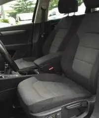 Volkswagen Passat Variant Var. 2.0 TDI Comfortline BM.Tech. Volkswagen Passat Variant Var. 2.0 TDI Comfortline BM.Tech.