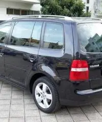 Volkswagen Touran 2.0 TDI 140CV Highline