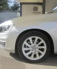 Volvo V60 D2 2.0 120 cv Momentum