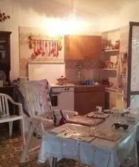 Ispani: Villa 3 Locali