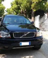 VOLVO XC90 D5 SUMMUN AUT CM 2400 136KW (185CV) 7 POSTI VOLVO XC90 D5 SUMMUN AUT CM 2400 136KW (185CV) 7 POSTI