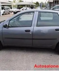 FIAT Punto 1.2i 16V cat 5 porte NEOPATENTATI