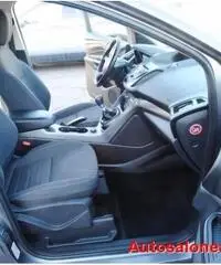 FORD Kuga 2.0 TDCi  2WD Titanium AUTOCARRO 5 POSTI