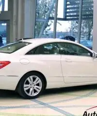 MERCEDES E220 CDI COUPE ' AVANTGARDE