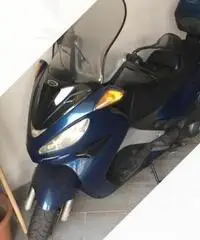 Malaguti Madison 400