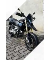Aprilia Dorsoduro 750- 2009 Aprilia Dorsoduro 750- 2009