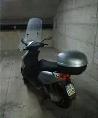 Piaggio Fly 150