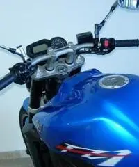 YAMAHA FZ1 Base