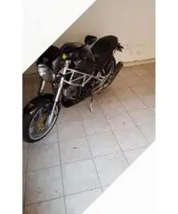 Ducati Monster 600 - 1999 Ducati Monster 600 - 1999