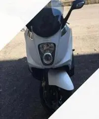 Gilera gp 800 2011 Gilera gp 800 2011