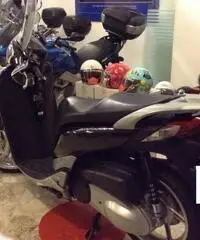 Honda SH 300 i