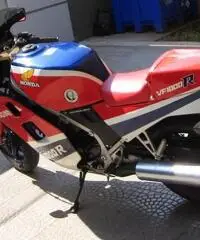 HONDA VF 1000 R