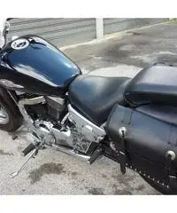 moto custom