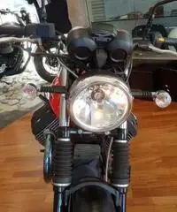 MOTO GUZZI V7 STONE MOTO GUZZI V7 STONE