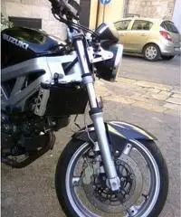 SUZUKI SV Naked cc 650 SUZUKI SV Naked cc 650