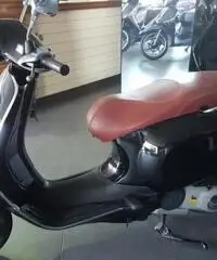 VESPA PRIMAVERA 150