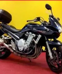 SUZUKI GSF 1250 Bandit S ABS - bauletto - presa 12V